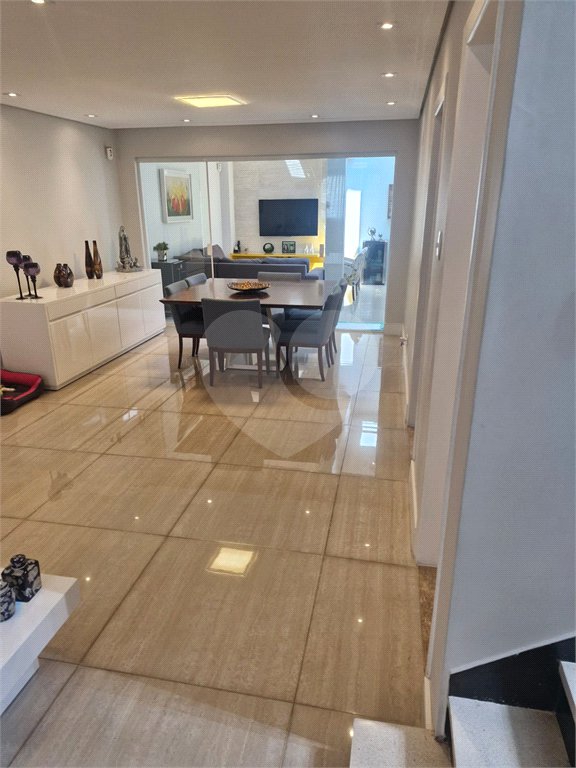 CASA NA ACLIMAÇÃO