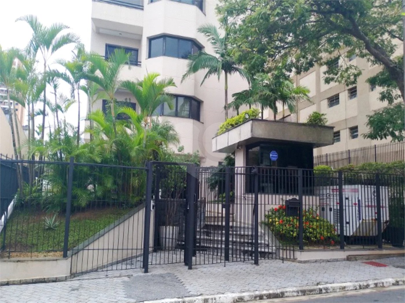 Apartamento a Venda na Chácara Santo Antônio, 163 m², 3 suítes, 2 vagas,, lazer e próximo ao parque