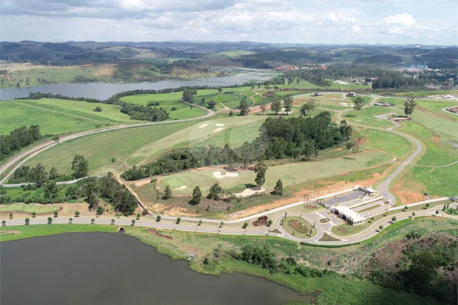 Terreno alto padrão à venda em Condomínio Serras Altas Poços de Caldas MG