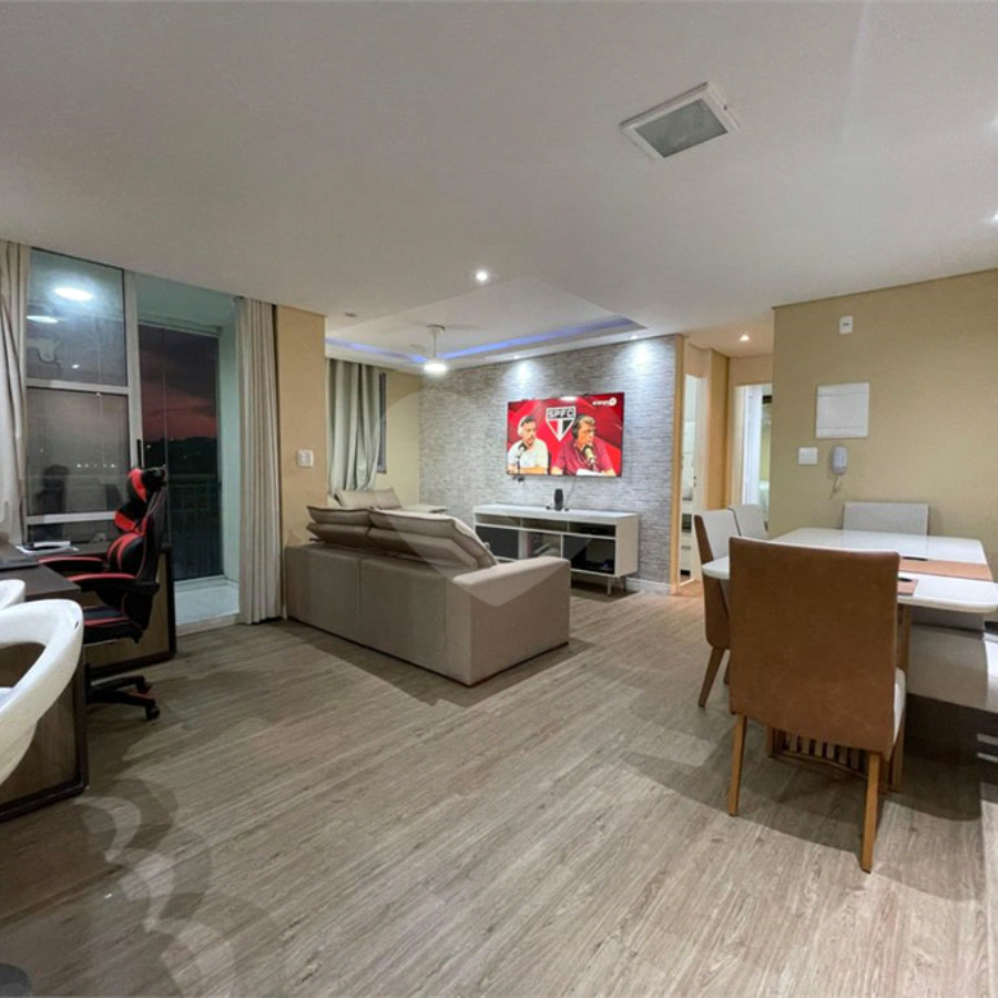 Apartamento à venda com 65m², 2 quartos e 1 vaga