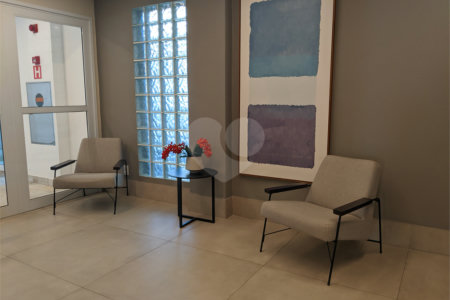 Bela Vista ! Studio novo 2400,00 !