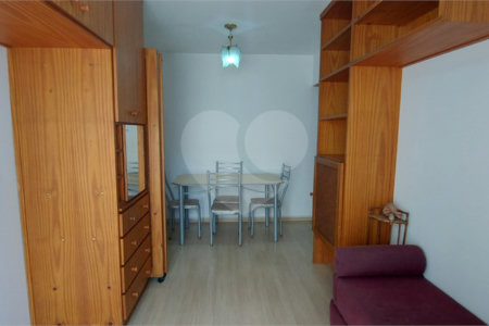 Apartamento à venda ou locação na Saúde com 46m², 1 dormitório e 1 vaga de garagem,