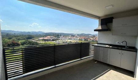 Apartamento à venda com 3 quartos, sendo 1 suíte, no centro de Atibaia - SP