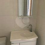 Apartamento disponível para locação no bairro Bela Vista.