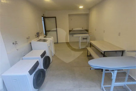 Studio em Campo Belo com 40m²