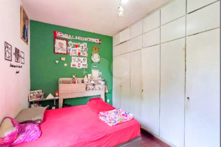Apartamento na Vila Mariana, 3 quartos, 2 banheiros, 2 vagas.