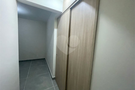Apartamento à venda com 2 suítes em Vila Mariana, São Paulo, SP