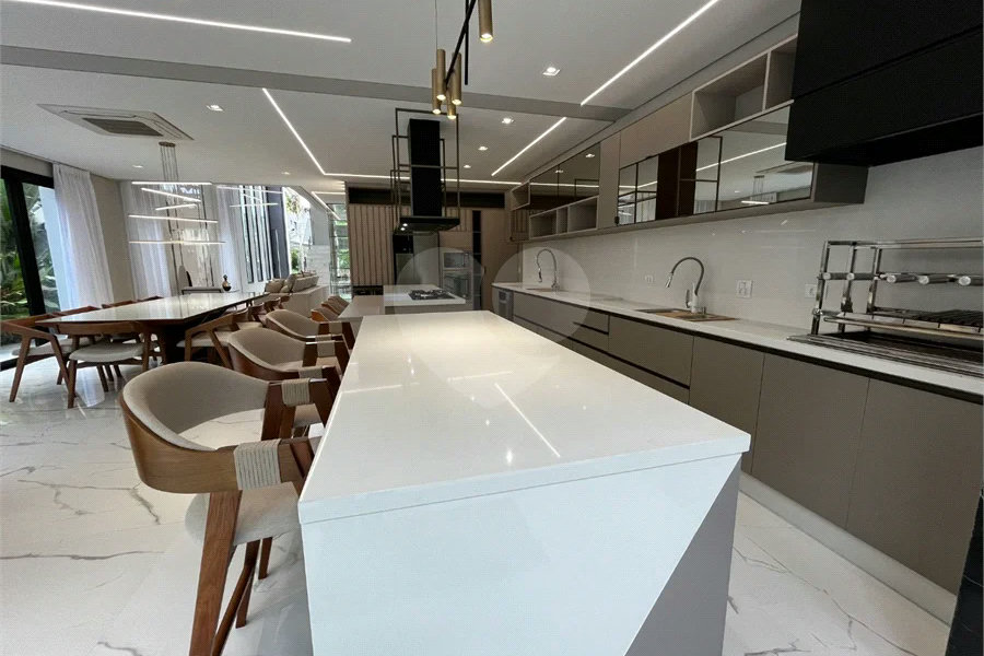 Casa à venda com 5 suítes em Riviera de São Lourenço, Bertioga, SP