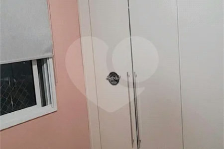 Apartamento 49m² , 2 dormitórios , 1 vaga , à venda no centro de Guarulhos.
