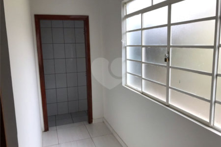 Sala Comercial em Ibaté/SP.