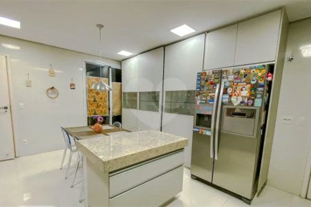 Cond Grand Boulevard. Apartamento na móoca com 228m2 sendo 3 suites 4 vagas, Estuda Permuta.