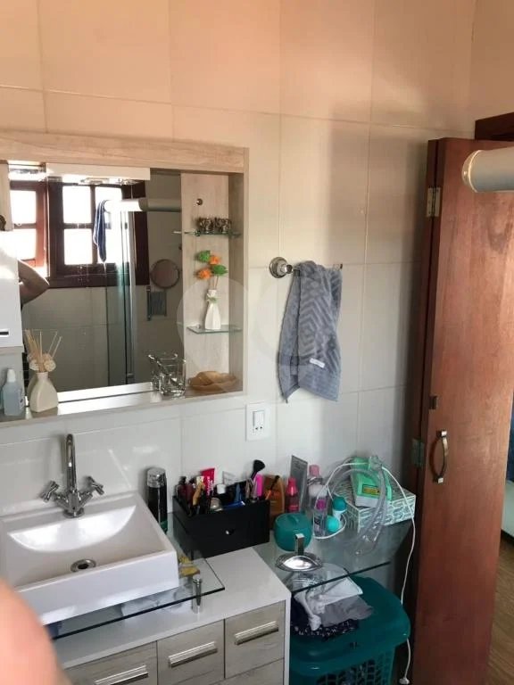 Ótima casa à venda em condomínio próximo ao metro e shopping Tucuruvi