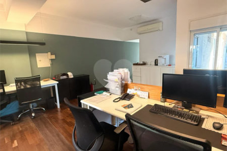 Casa comercial com 172m² , 1 vaga de garagem , à venda no bairro das Perdizes.