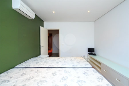Apartamento à venda com 4 suítes em Alto da Boa Vista, São Paulo, SP