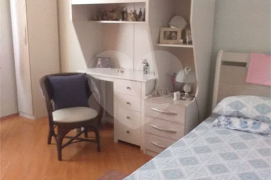 Vende-se Lindo Sobrado na Vila Santa Catarina
