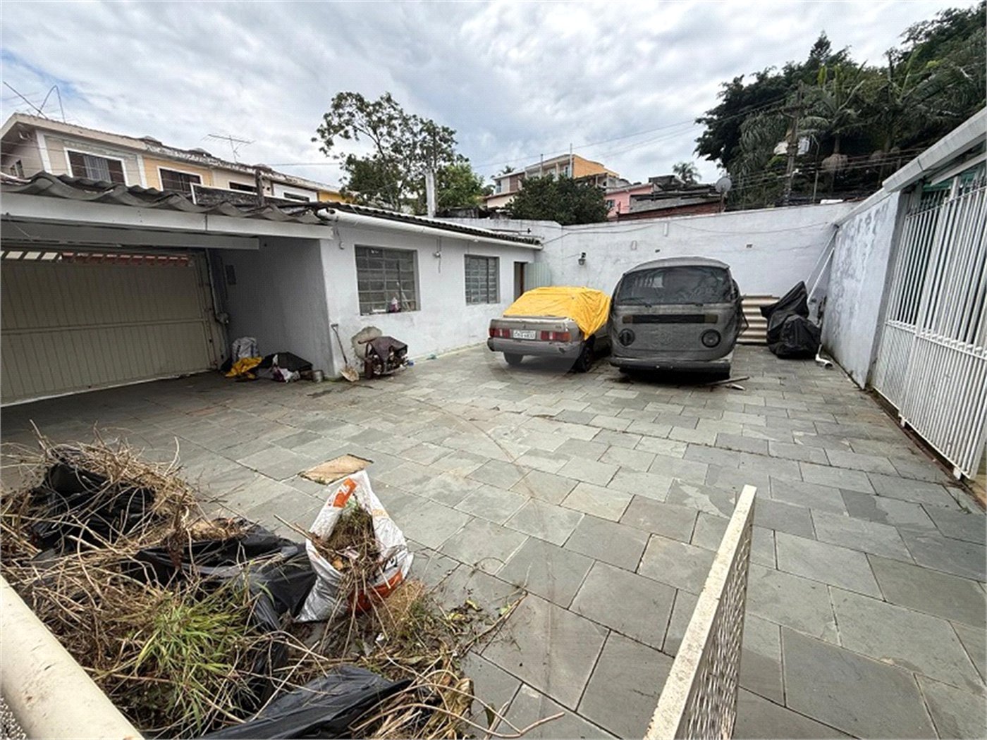 Casa Térrea a Venda Jd Satélite com poder construtivo
