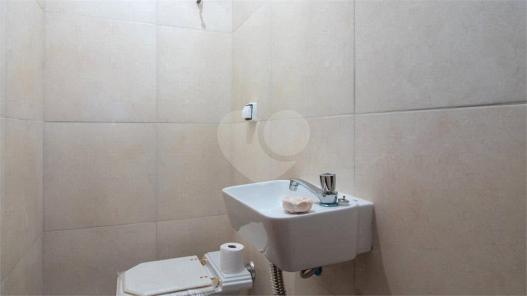 Apartamento localizado no Bairro Nobre de Higienópolis