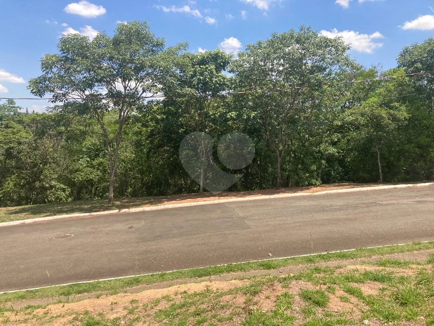 Terreno à venda no Condomínio Park Campestre I