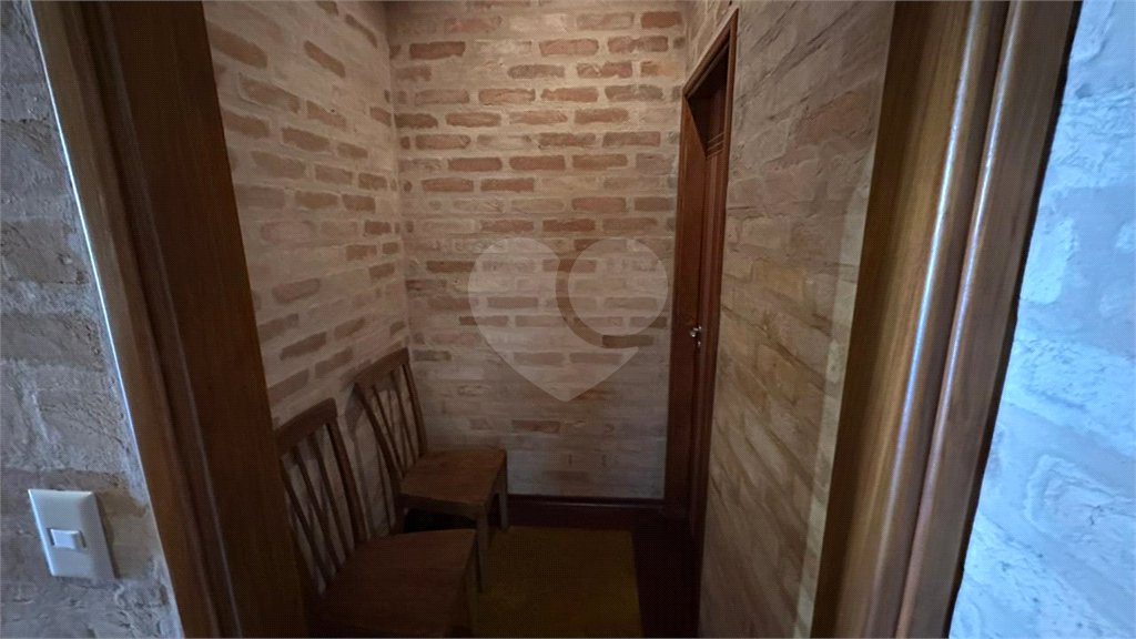 Casa para venda no Condomínio Vivenda do Broa.