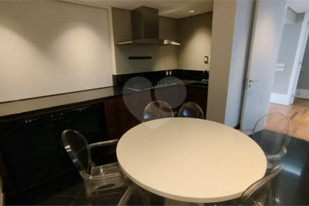 Á venda Apartamento Alto Padrão 5 suítes / 8 vagas 522m² Vila Nova Conceição