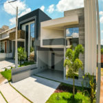 Casa Térrea Evidências - Indaiatuba/SP - R$ 1.950.000,00 - Área Total 307,33 m² - Área Construída 201,90 m² - TÉRREA - 03 suítes sendo a master com closet; Escritório; Lavabo; Cozinha com cooktop, forno, micro-ondas e coifa; Móveis planejados na hall de entrada, sala, escritório, cozinha, gourmet, s