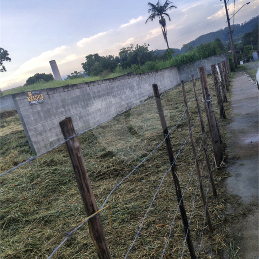 Terreno à venda no bairro Botujuru, em Mogi das Cruzes/SP,