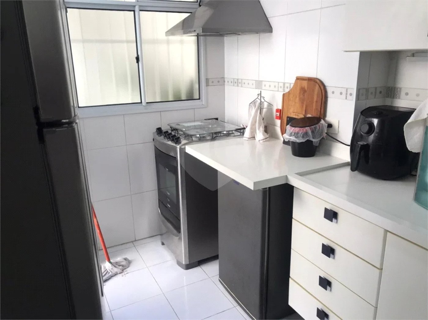 Casa Sobrado à venda no Planalto Paulista de 153m² com 3 dormitórios e 2 vagas