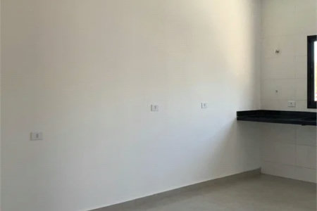 Casa à venda com 3 quartos, sendo 1 suíte,  no condomínio Villa D'este, Cotia - SP