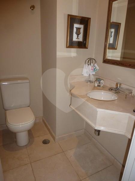 Apartamento à venda no Paraíso - 238 m² com 3 vagas