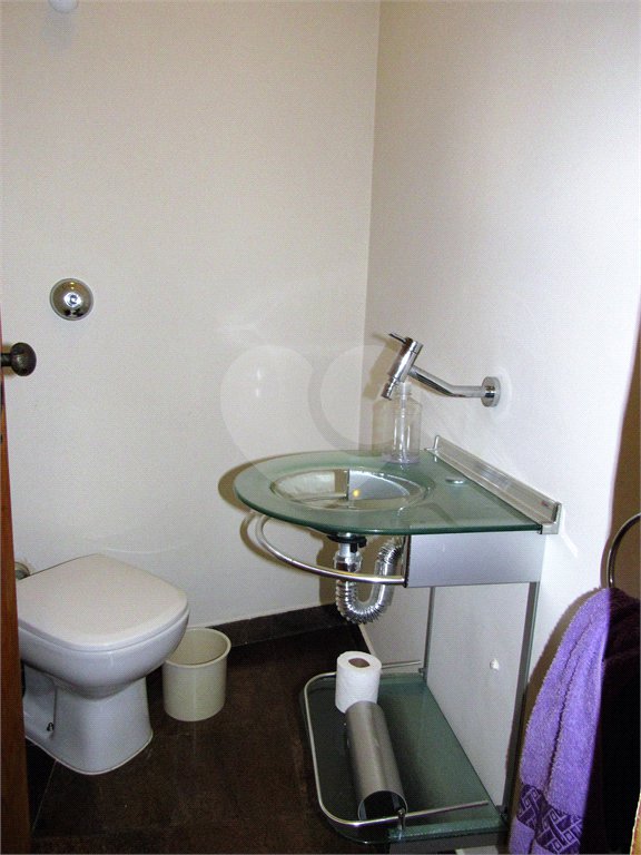 Casa Térrea à venda com 3 quartos, sendo 1 suíte, em Chácara Flora, São Paulo, SP