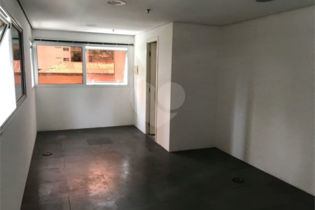 Sala comercial à venda no Paraíso