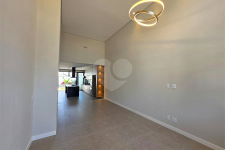 Casa Térrea 3 suítes e Closet no Residencial Villeneuve!