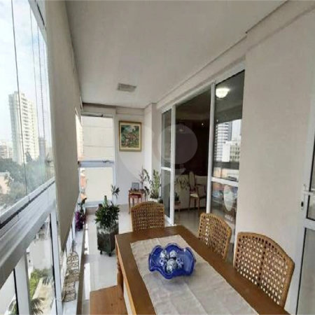 Apartamento para venda na Mooca, com 3 suítes... Rua Olímpio Portugal condomínio Spasso Mooca.