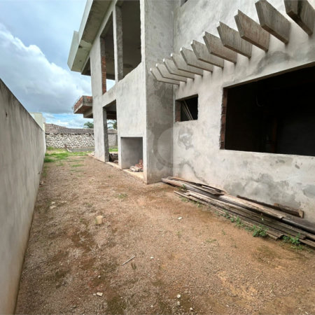 Casa à Venda de 3 dormitórios no condomínio damha II em São Carlos,