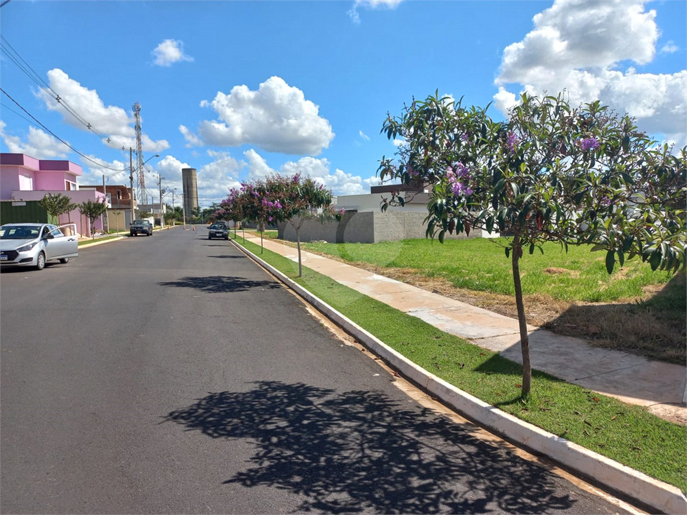 Terreno no Condomínio Faixa Azul.
