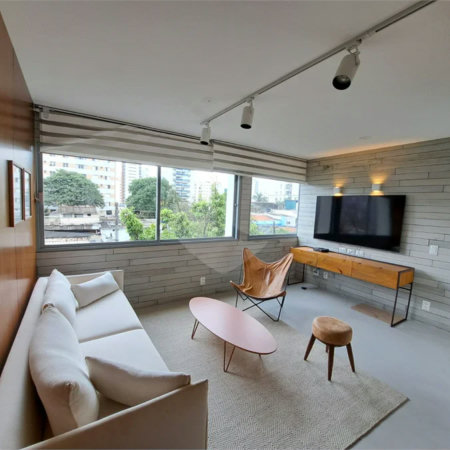 Apartamento mobiliado de 85 m² no Itaim Bibi | 3 dormitórios, 1 suíte e 1 vaga