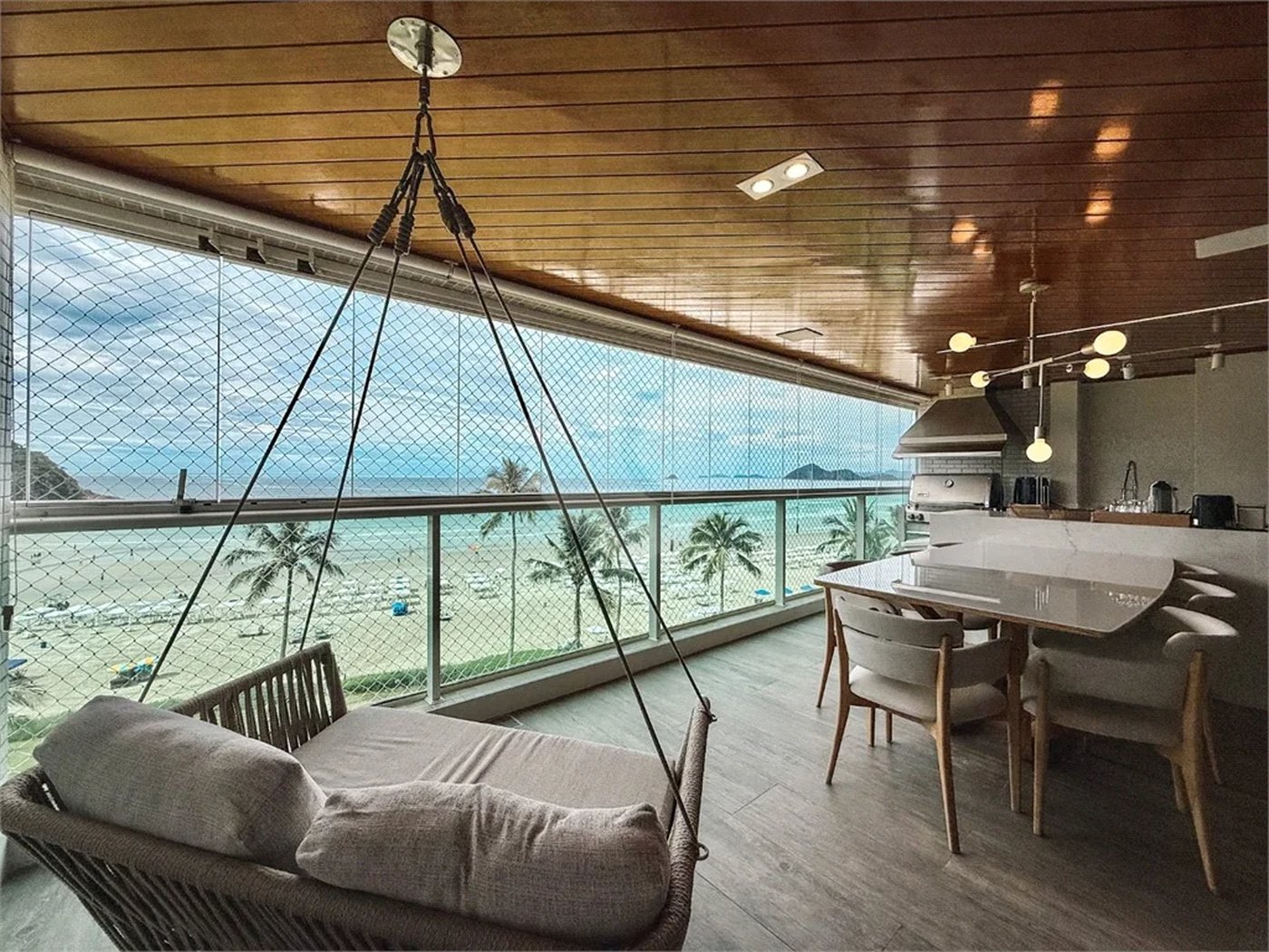 Apartamento à venda com 3 suítes em Riviera de São Lourenço, Bertioga, SP