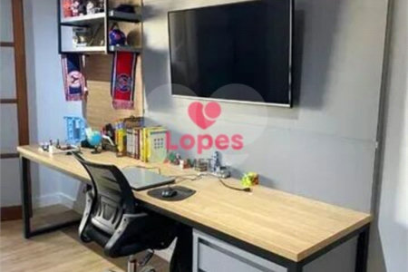 Casa Sobrado COM 250M², 2 DORMITORIOS, 2 SUITES, 6 VAGAS - JARDIM DAS INDUSTRIAS - SÃO JOSÉ DOS CAMP