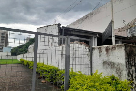 Terreno comercial à venda na Avenida Carlos Botelho – São Carlos/SP