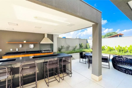 Apartamento com 1 dormitório próximo ao metrô Linha Verde.