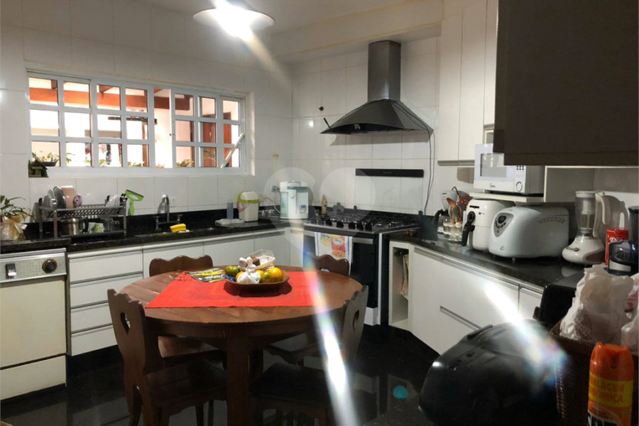 Casa Térrea Assobradada Barro branco 4 dorms 7 vagas
