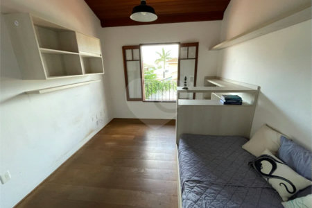 CASA CONDOMINIO DAMHA II