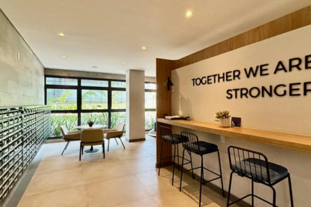 Studio novo e mobiliado para locação 26m² em Pinheiros – próximo ao metrô Faria Lima!