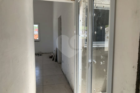 Casa 3 dormitórios - Condomínio MARF 3 - Bom Jesus dos Perdões