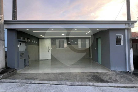 Casa á venda 2 quartos 50m² - Parque Morumbi /SP