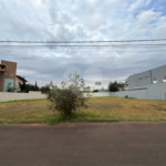 Terreno de 480m2 á venda, no condomínio Damha I, em São Carlos.