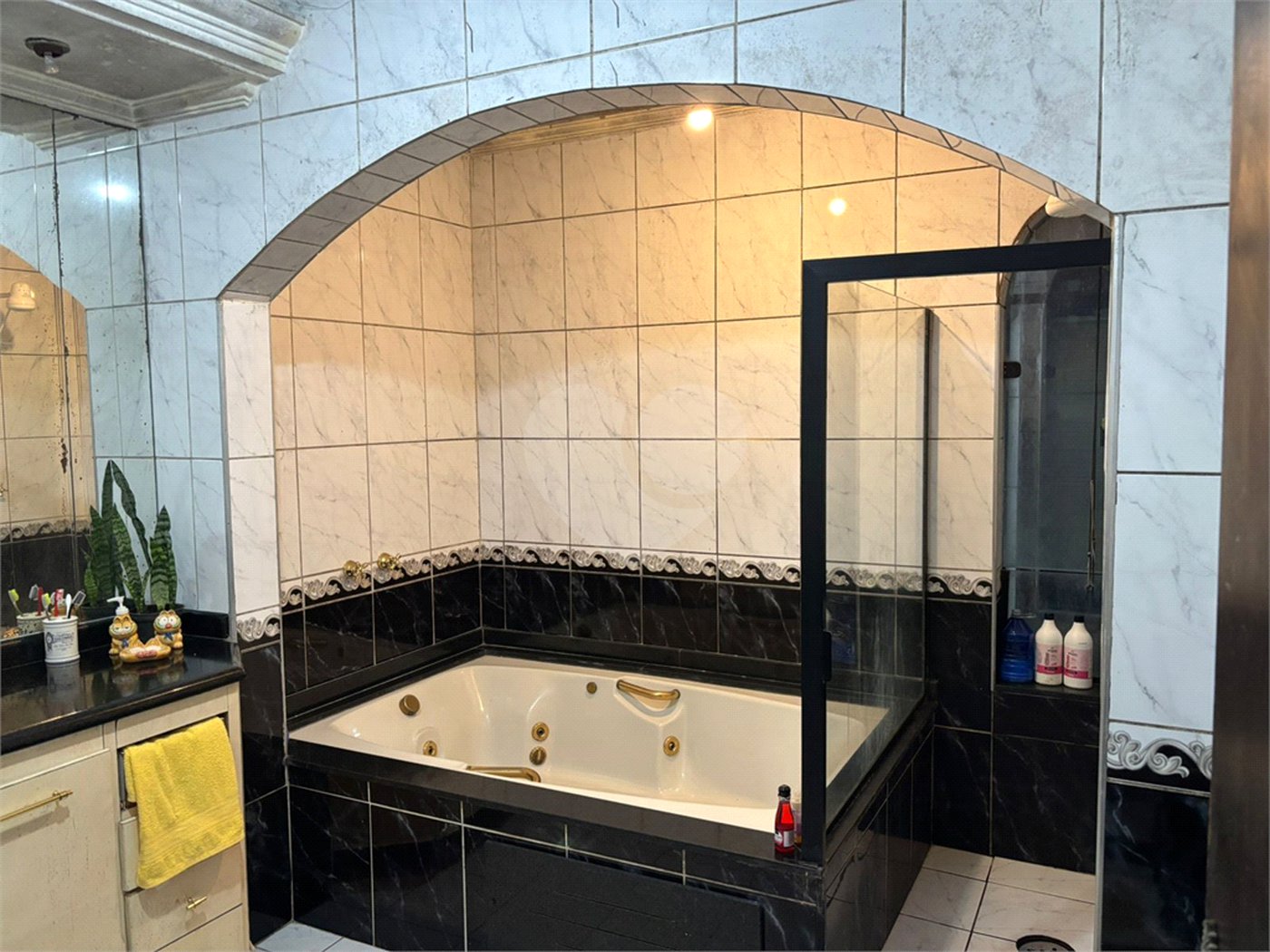 Casa à venda com 450m² - Guarulhos