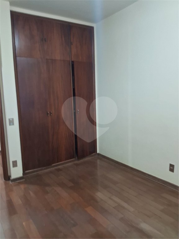 Apartamento para venda no Ed. Winston Monteiro Ricetti