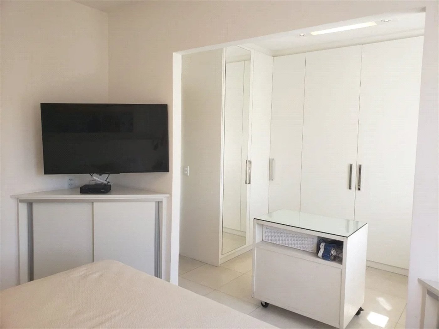 Cobertura à venda com 3 quartos, sendo 1 suíte, em Pinheiros, São Paulo, SP