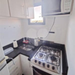 Apartamento mobiliado em Moema, - 1 quarto, sala e cozinha - 1 vaga